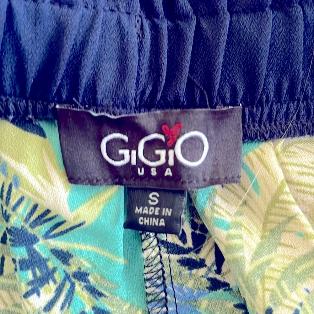 GiGIO Tropical turquoise green Shorts with Pockets - Picture 4 of 4